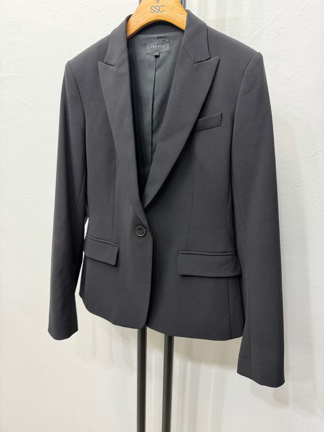 매장판정품) Theory 띠어리 여성 블랙 블레이저 자켓 4(44) 상품이미지3