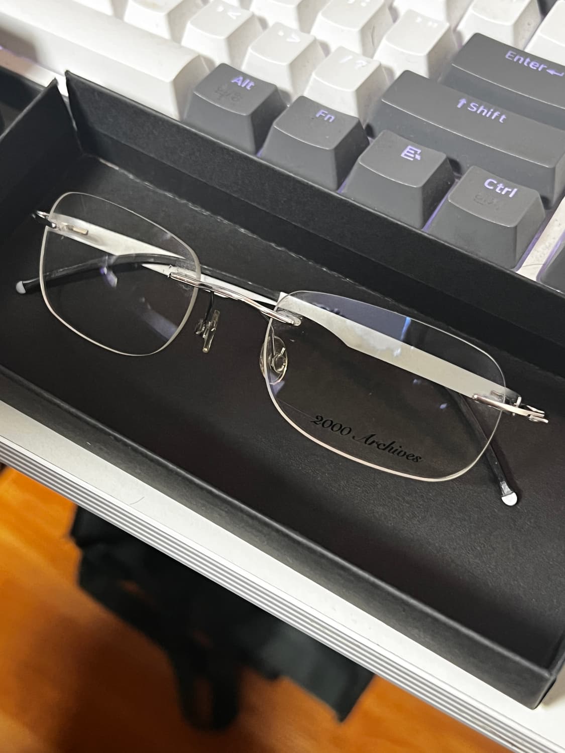 2000아카이브스 THAT GLASSES 01 (GUNMETAL)  풀박 상품이미지2
