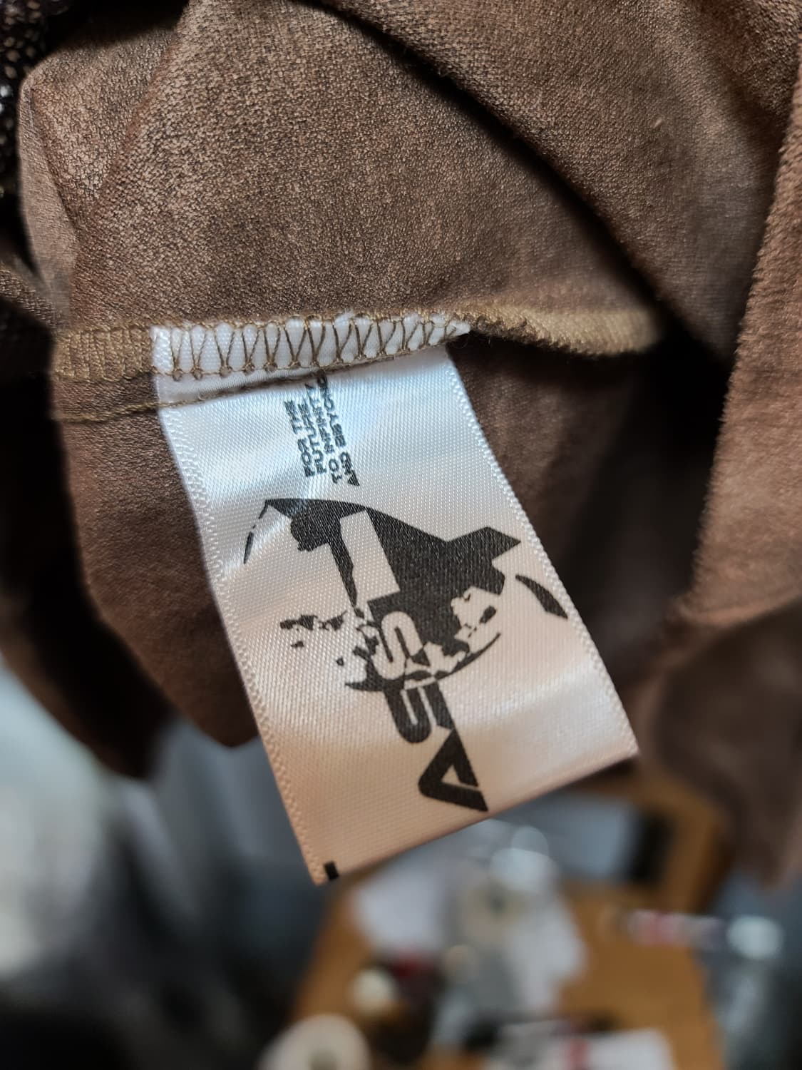 어셈블 브라운 스웨이드 프렌지 자켓100-105  공용 상품이미지3