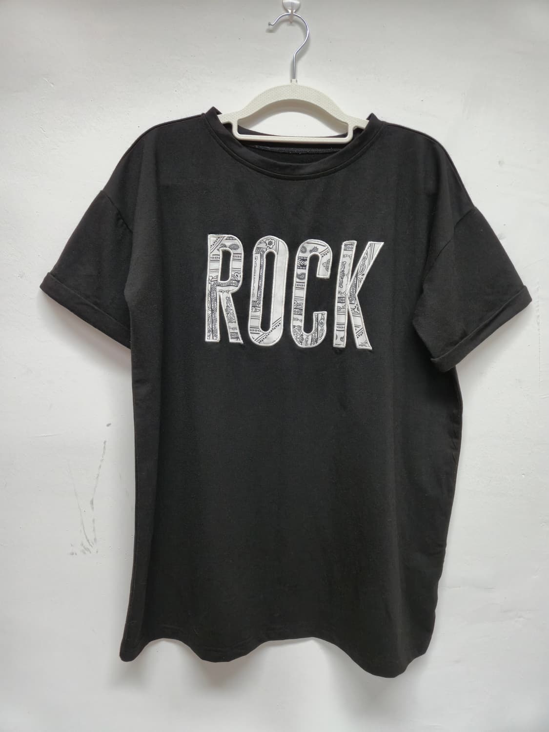 “ROCK” Graphic T-Shirt 상품이미지1