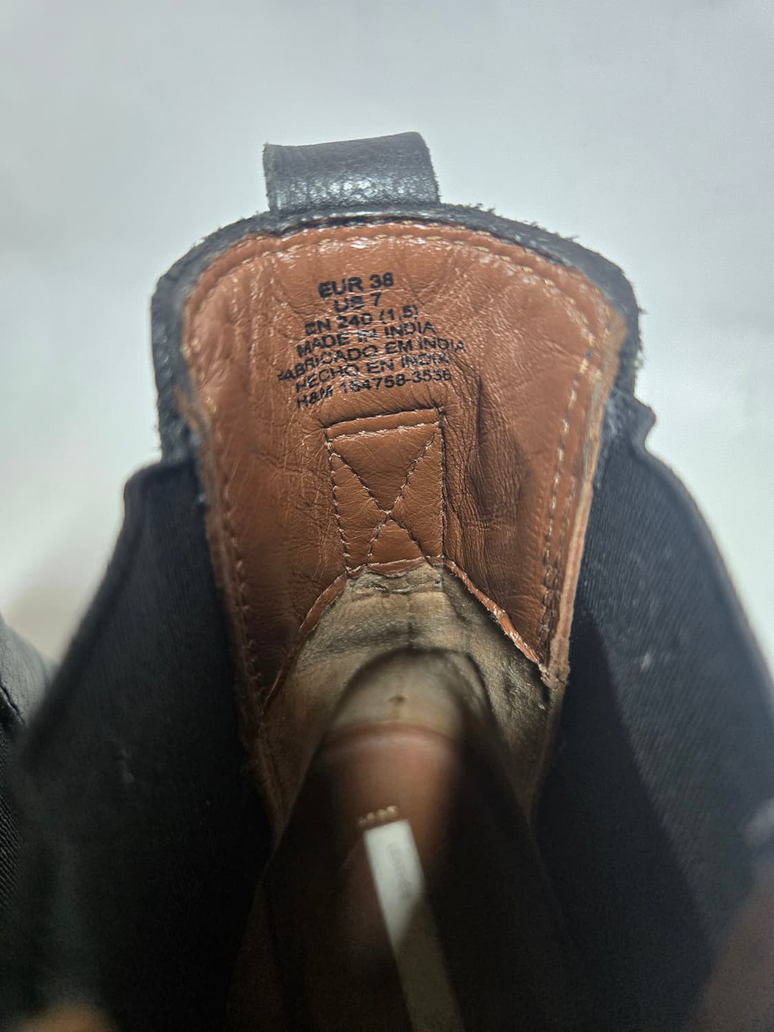 H&M 레더 블랙 첼시 부츠 240mm 상품이미지5