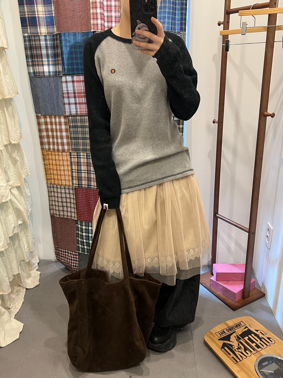 베이프 그레이 네이비 롱슬리브 상품이미지1