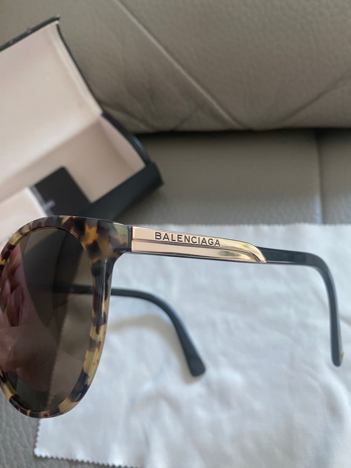 발렌시아가 선글라스 상품이미지2