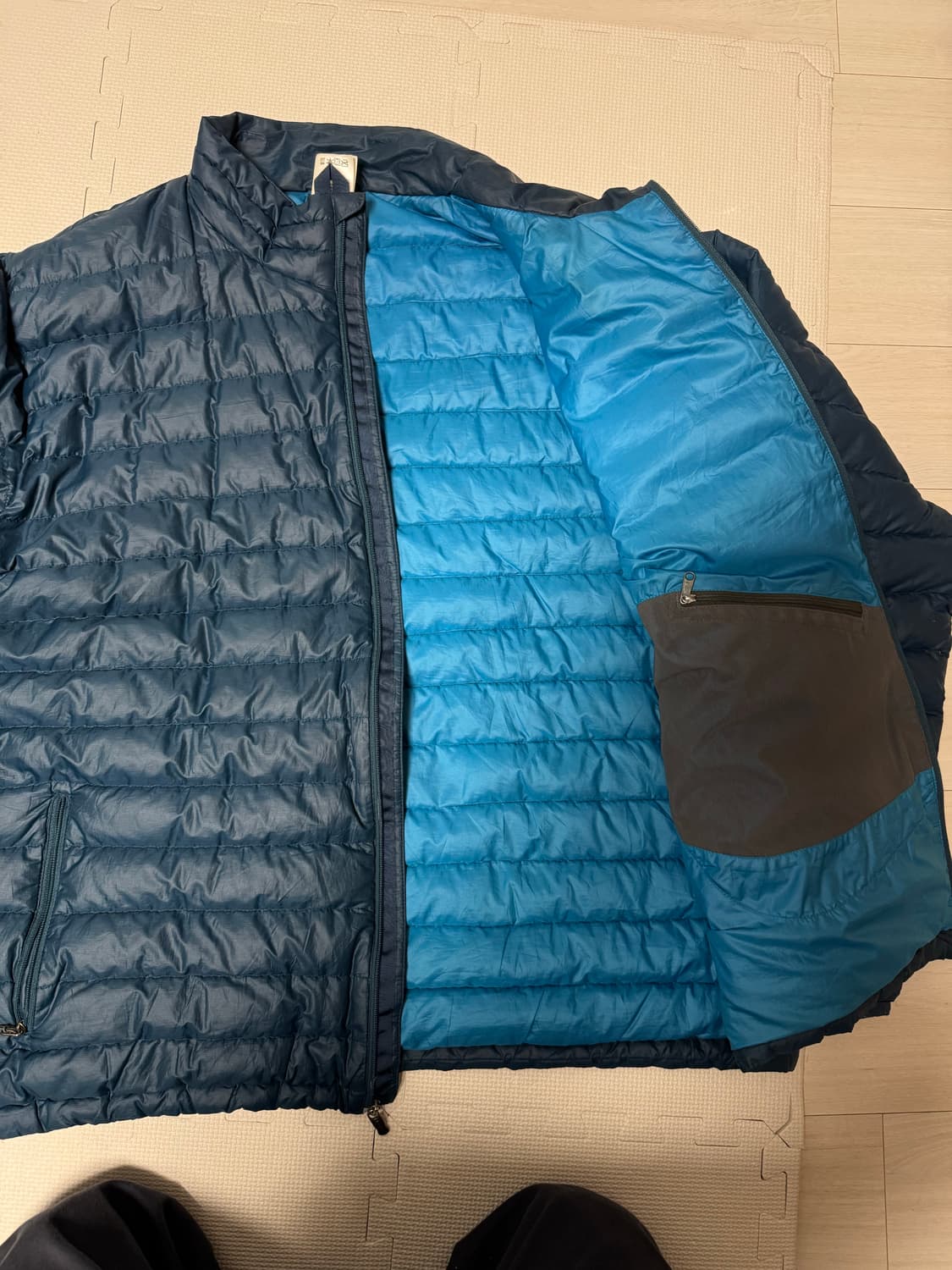 파타고니아 다운스웨터 패딩 상품이미지2