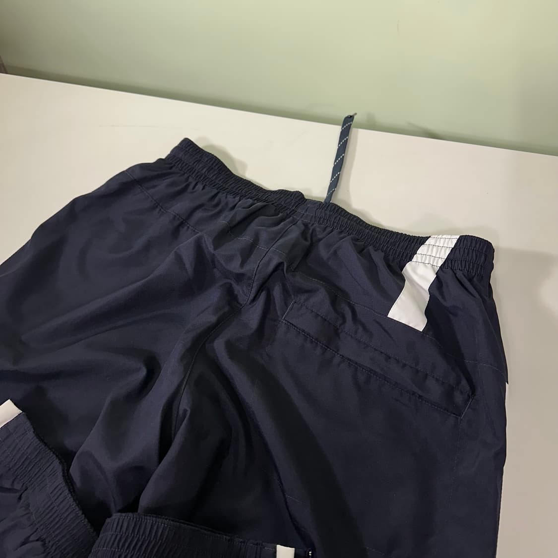 M 푸마 네이비 루즈레귤러핏 바막재질 트랙팬츠 상품이미지6