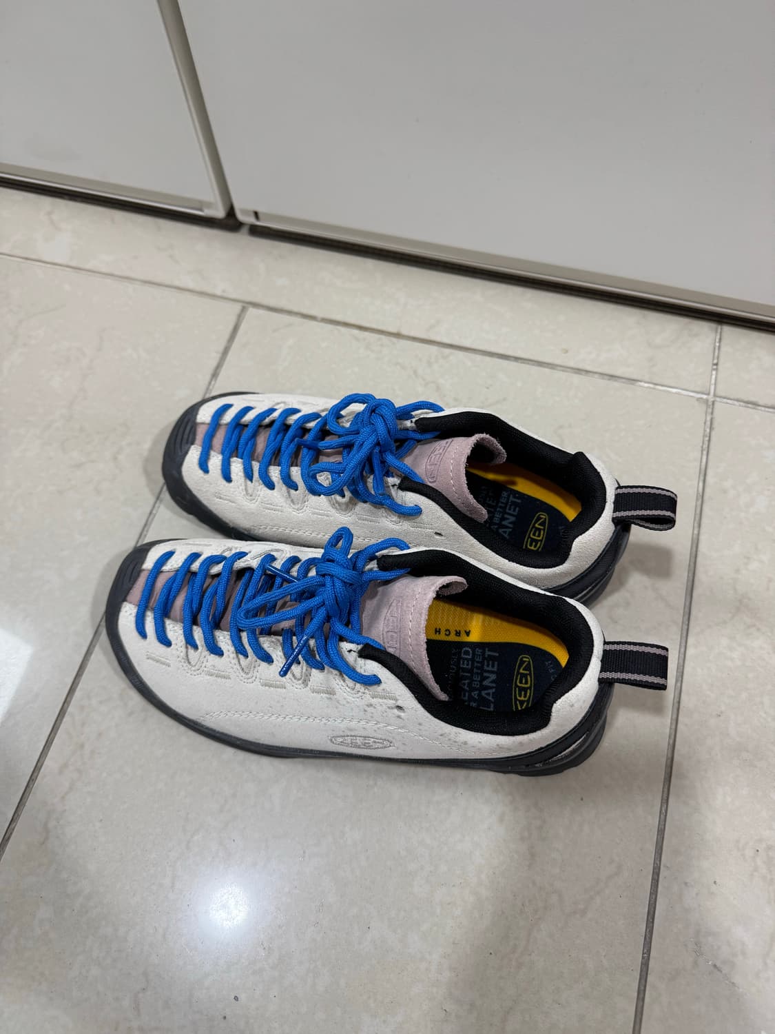 킨 재스퍼 스웨이드 스니커즈 버치 펀 상품이미지3