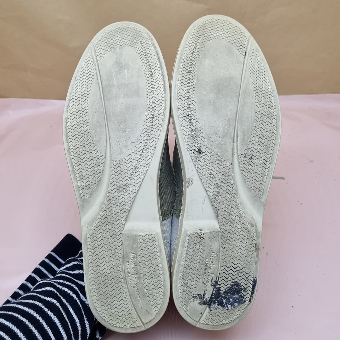  페라가모 남성 캔버스 스니커즈 8 275 상품이미지3