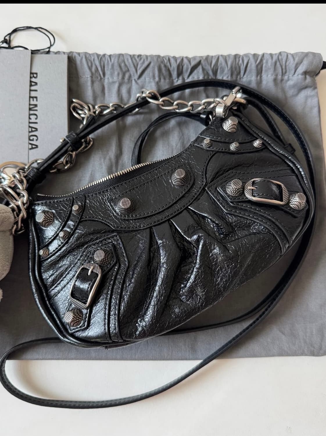 발렌시아가 르카골 미니 체인백 블랙 상품이미지3