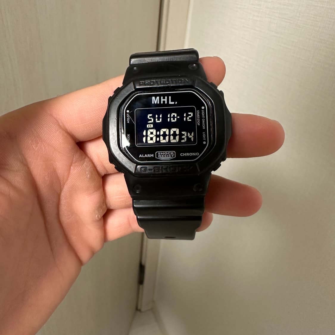 MHL x G-shock DW-5600 black 상품이미지3