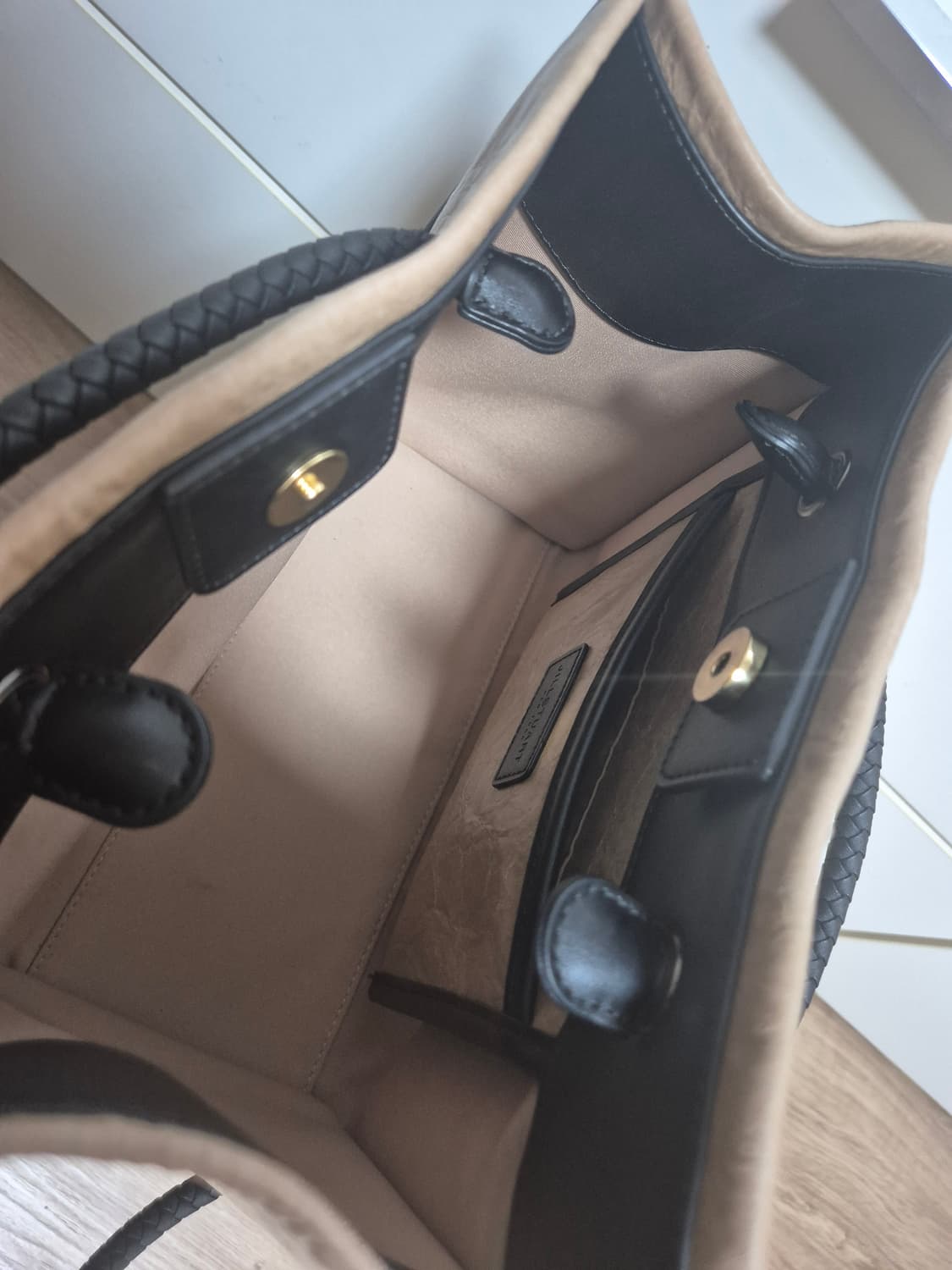 질스튜어트 가방 비건레더 페이퍼백 숄더백 상품이미지7