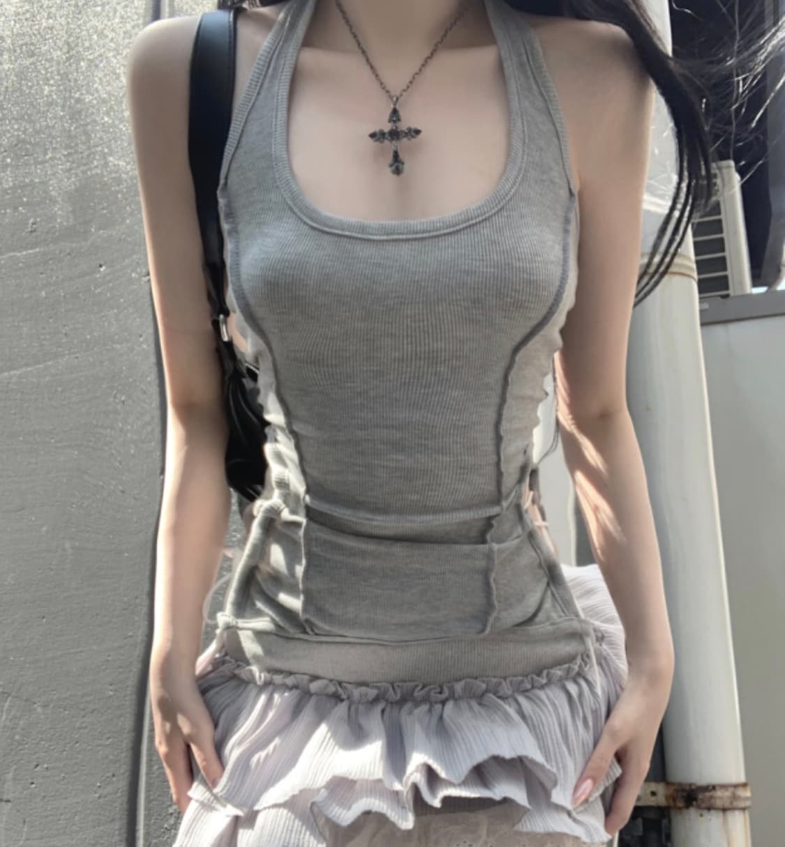 스젠 Hens Corset Halter Top 블랙 색상 판매 상품이미지1