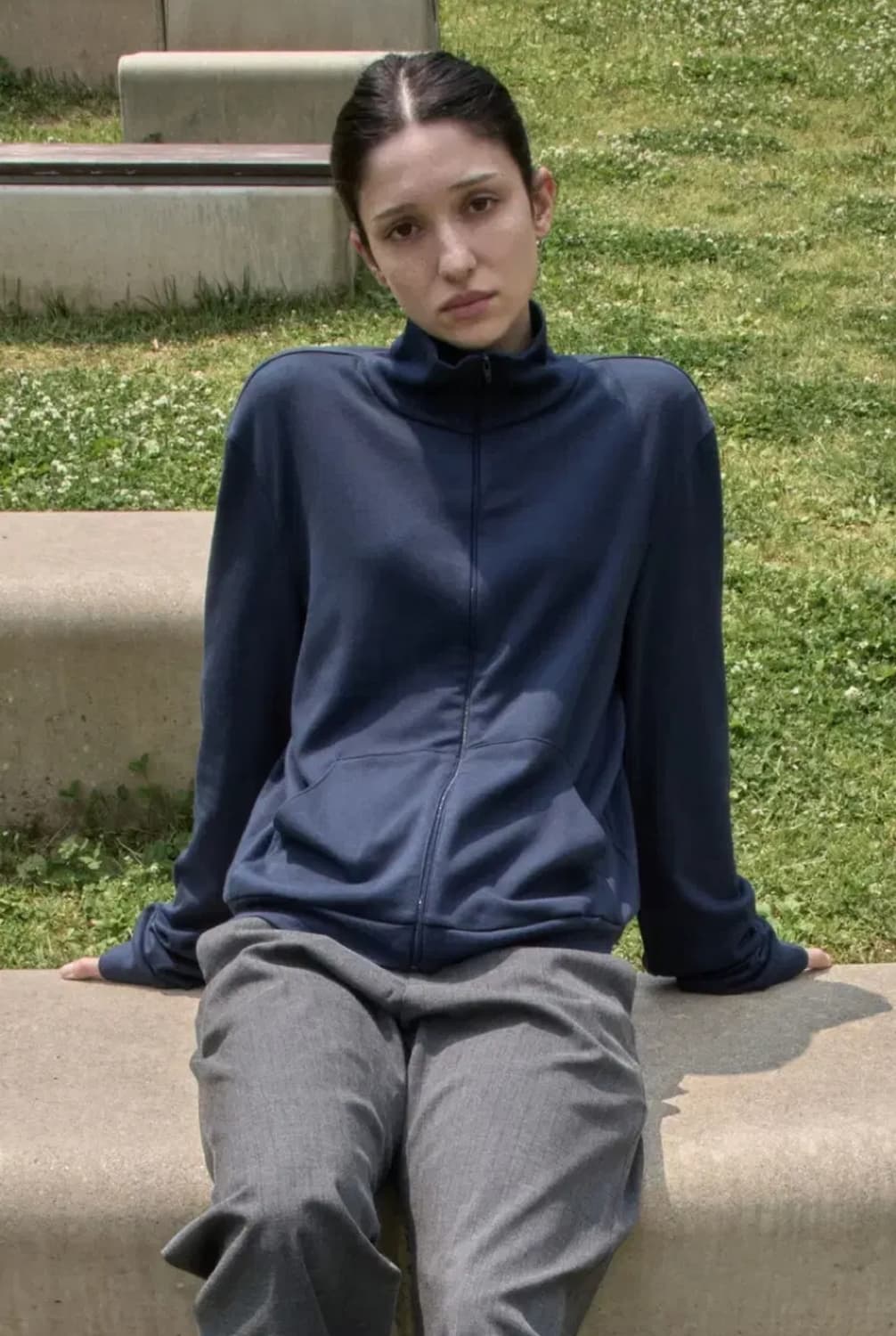 1 ) 머듈 넥집업 상품이미지1