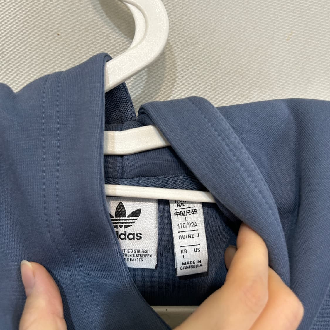 아디다스 여성 크롭 후드티 L  상품이미지2