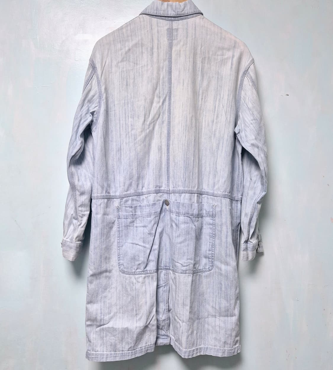 [M]칼하트 라이트 워시 데님 코트 상품이미지6