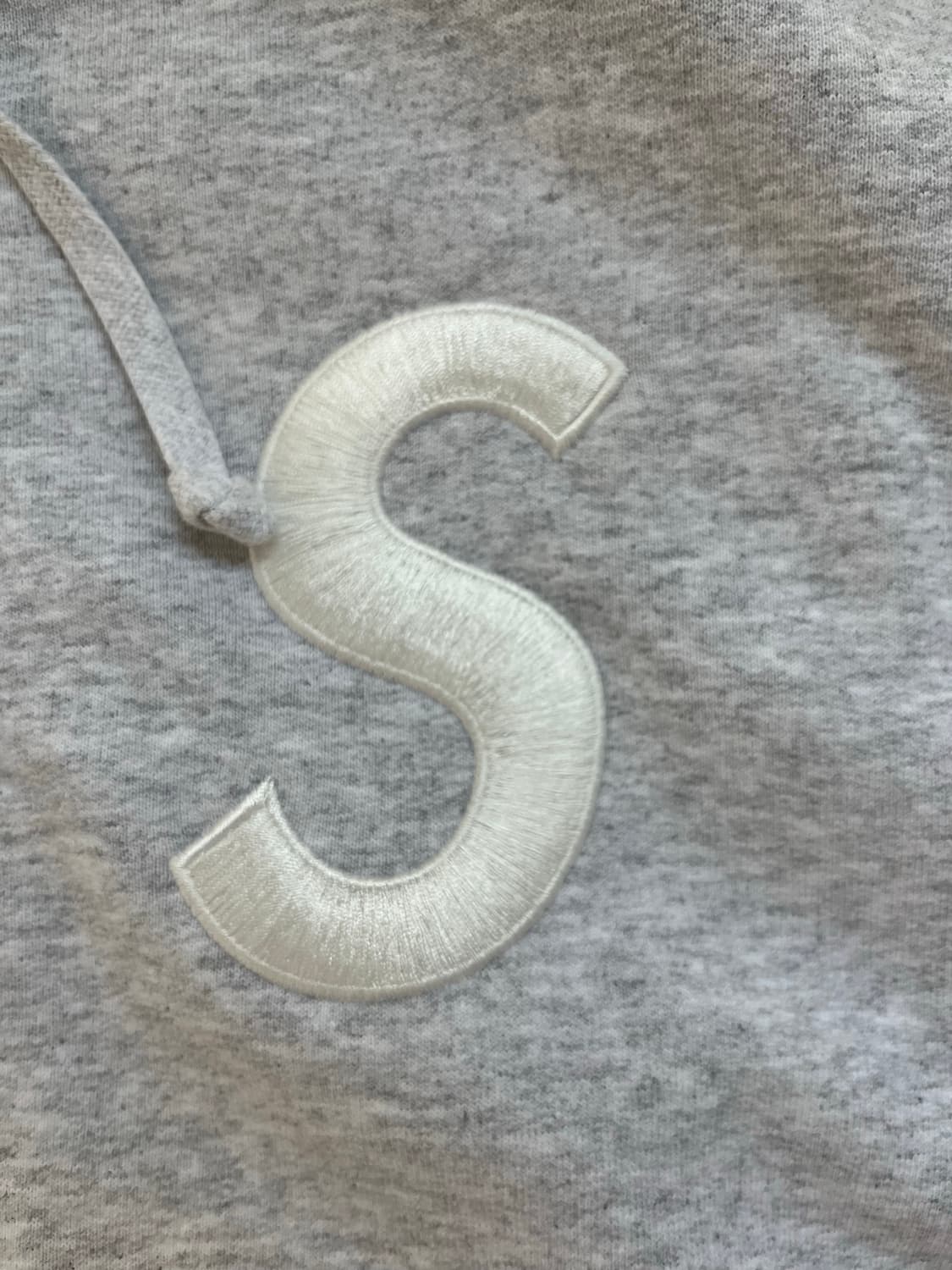 슈프림 S로고 후드집업 24FW 상품이미지4