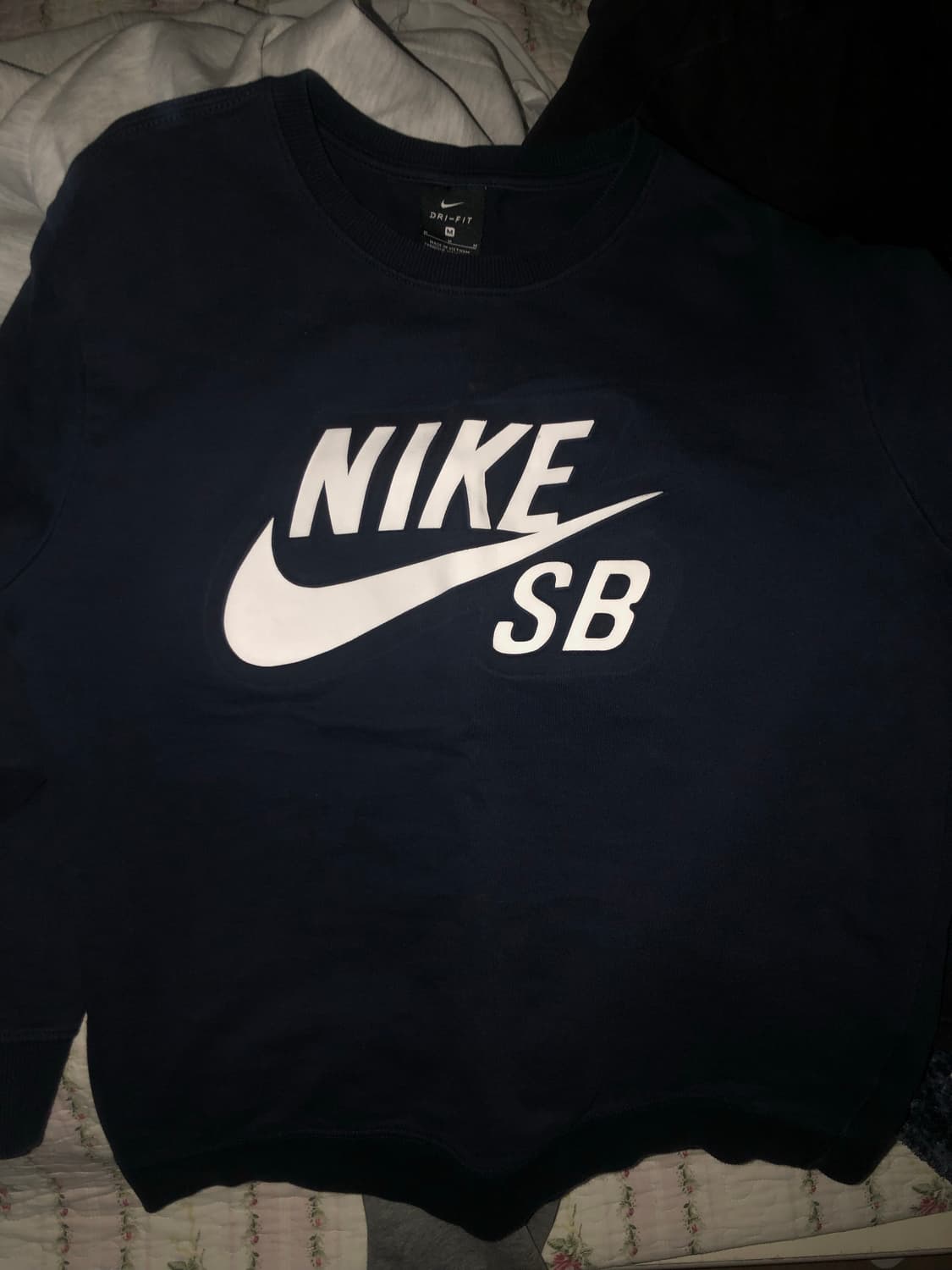 나이키 맨투맨 상품이미지2