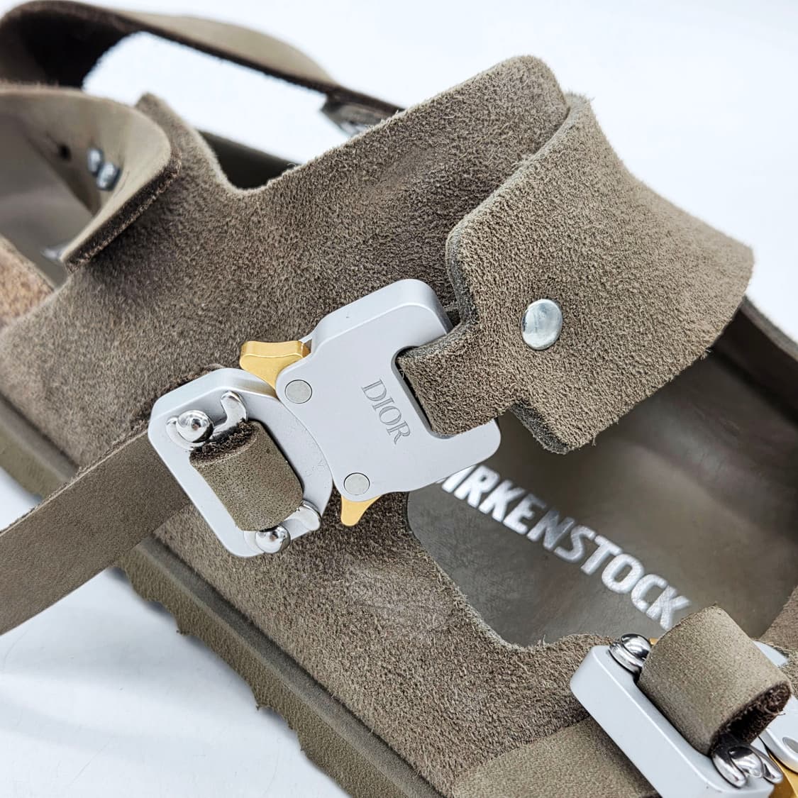  디올 x 버켄스탁 밀라노 샌들 카키 누벅 카프스킨 (43)  상품이미지4