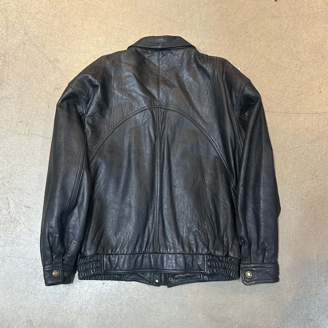 L 리나아펠레 가죽 자켓  상품이미지3