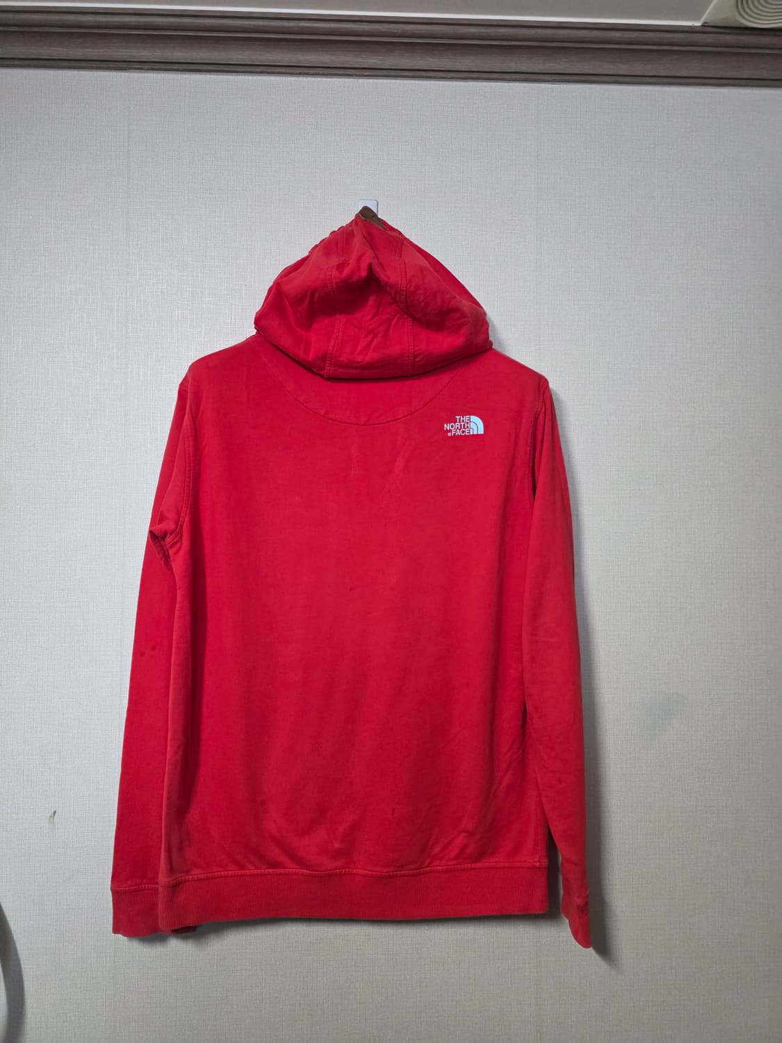 노스페이스 빨간색 빅로고 후드티  사이즈 100 남 여공용 상품이미지3