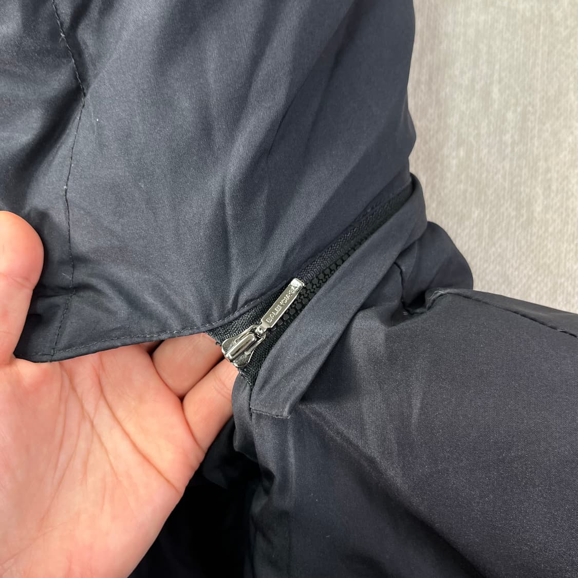 105 발렌시아가 골프 구스다운 패딩 상품이미지8