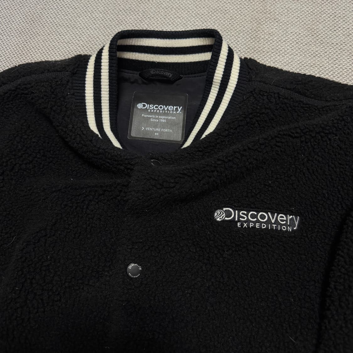 디스커버리 익스페디션 뽀글이 바시티 자켓 상품이미지4