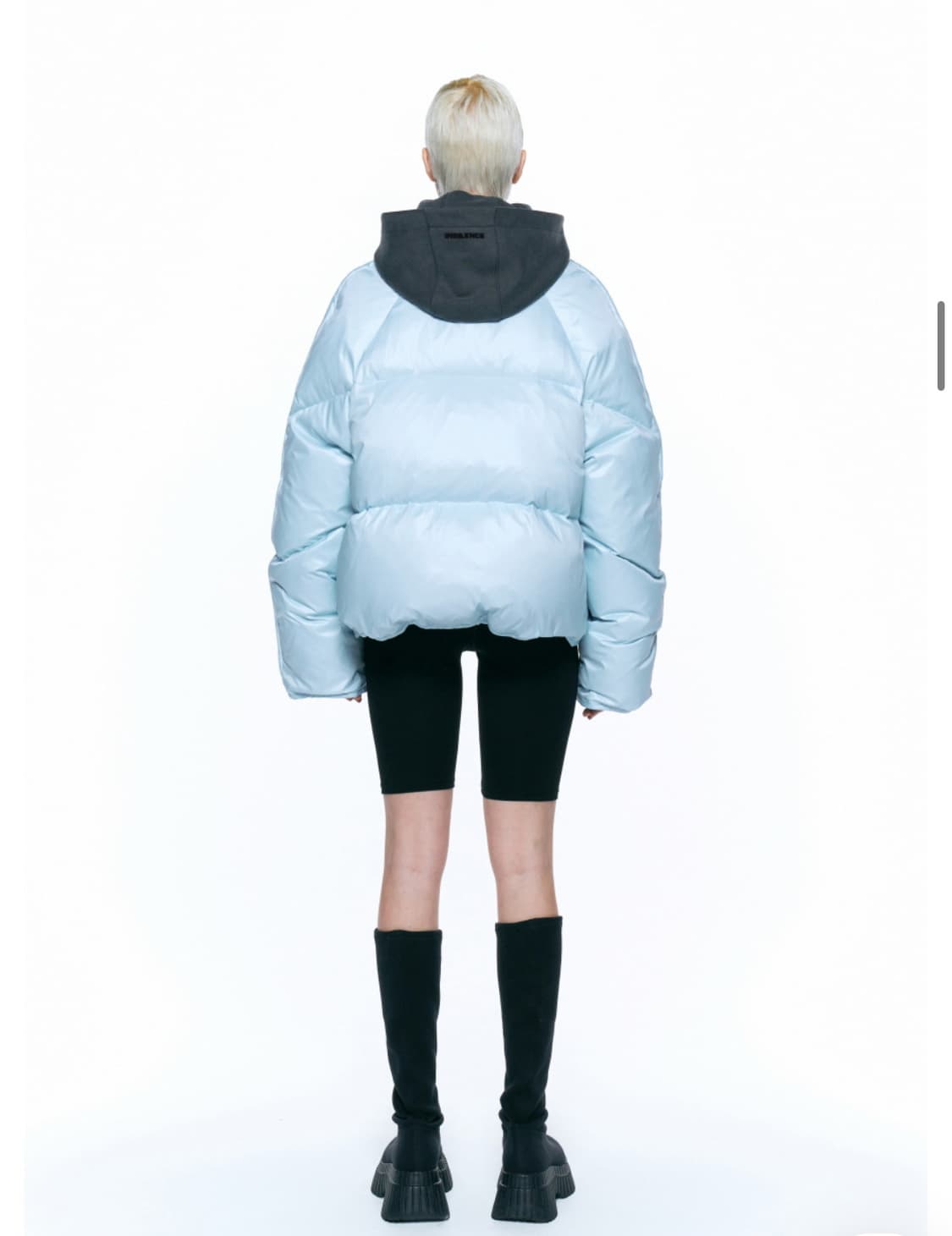 인사일런스 글로시 구스 다운 자켓 상품이미지3