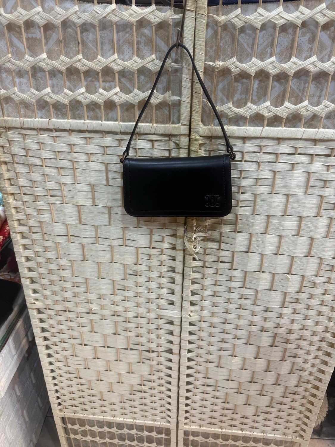 정품 셀린느 퀴르 트리옹프 미니 숄더백 팝니다 상품이미지1