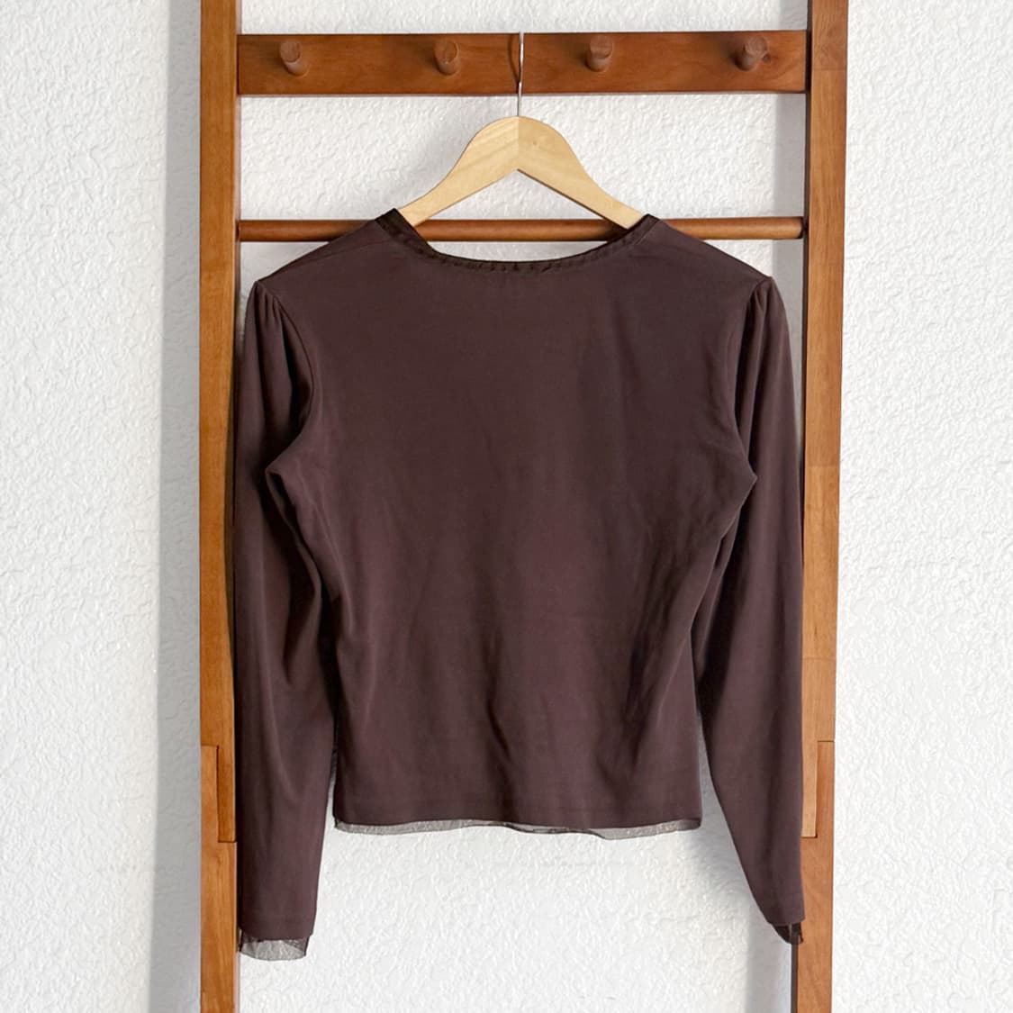 코코아 레이스 브이넥 티 상품이미지6