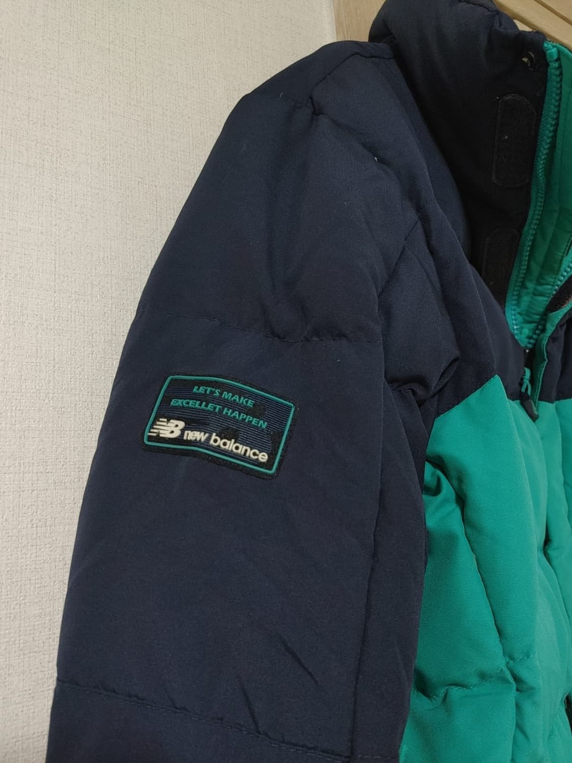 뉴발란스 투톤 컬러 패딩 자켓 – 90 사이즈 상품이미지7