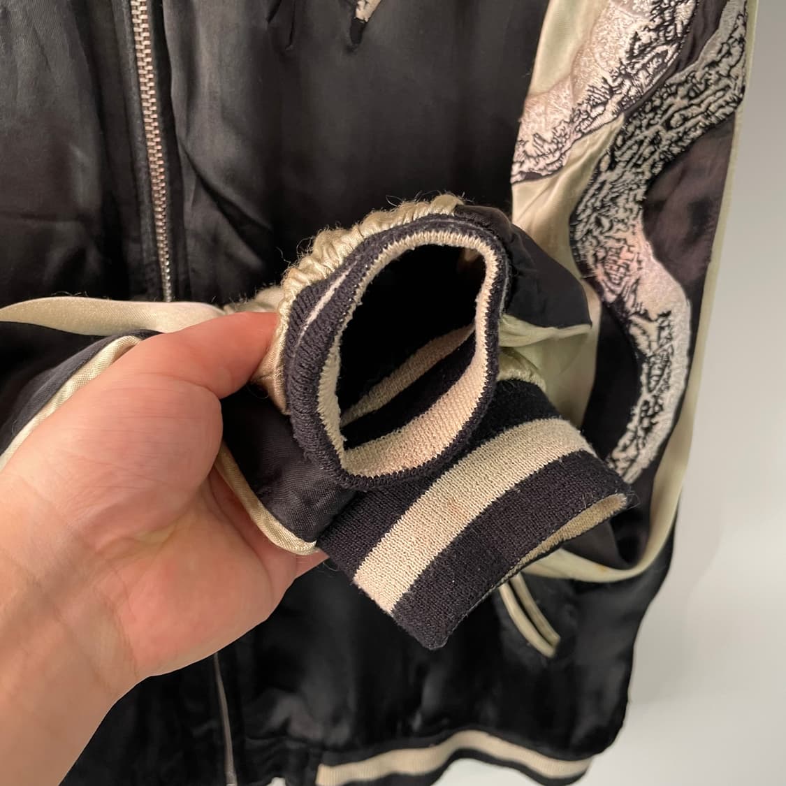 야스 유키 이시이 레이온 자수 스카잔 상품이미지6