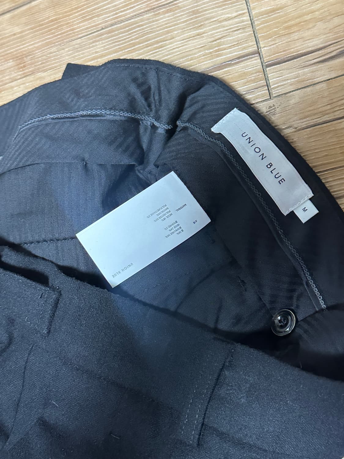 유니온블루 FLANNEL TWO PLEATS WIDE PANTS 블랙 상품이미지4