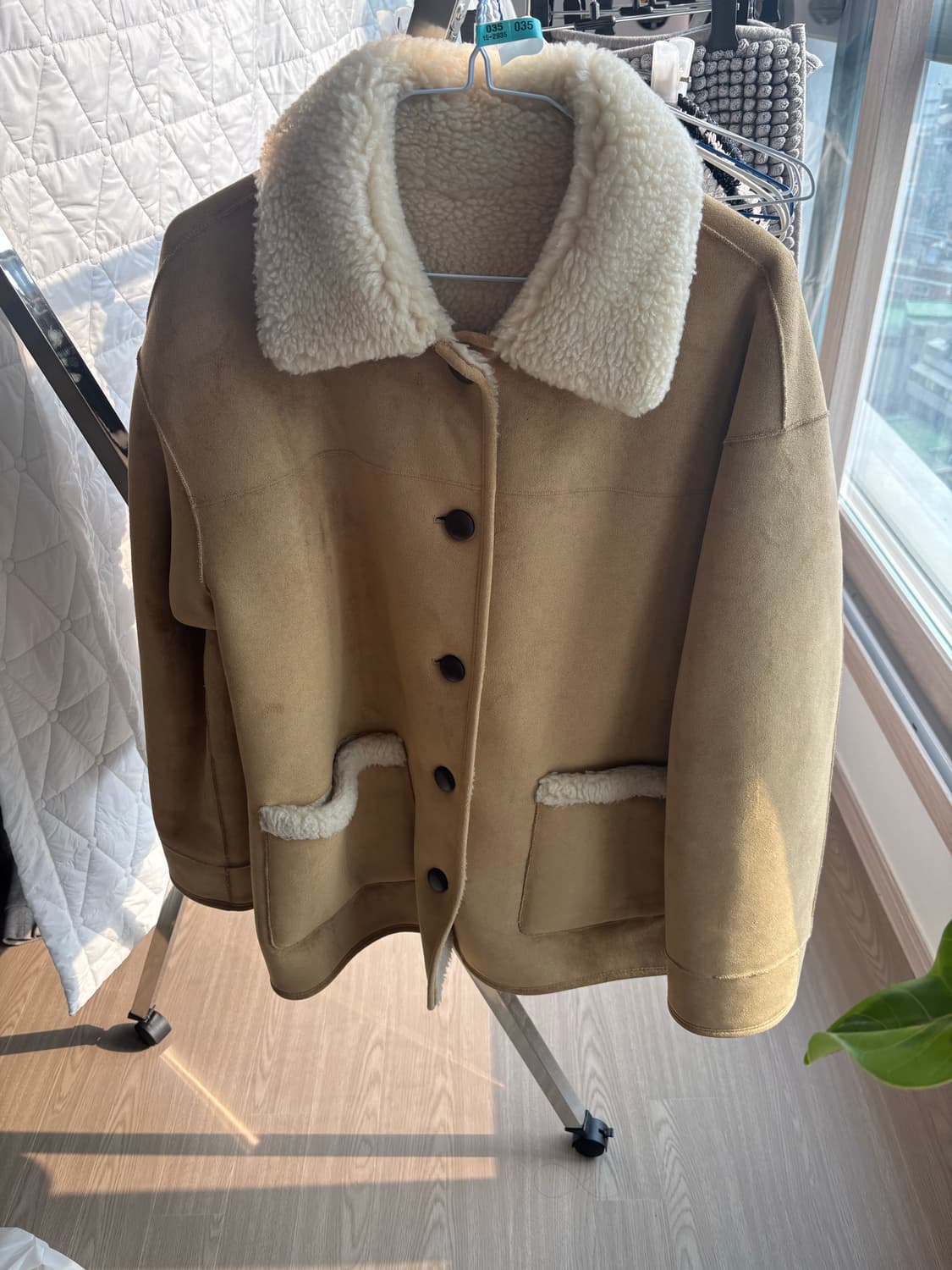 무스탕 (브라운/아이보리) 상품이미지3