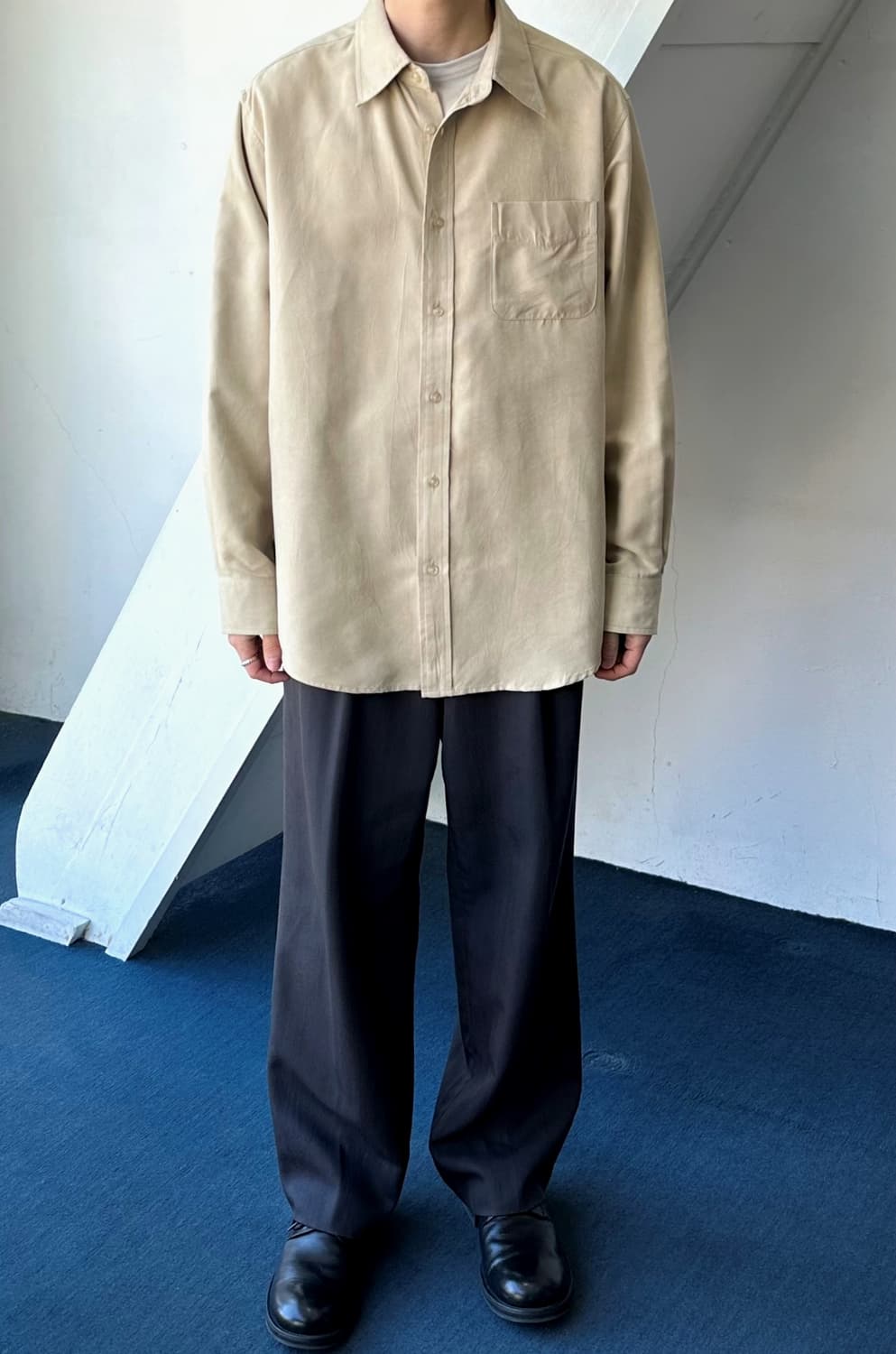 Fake suede fabric L/S shirt 상품이미지7