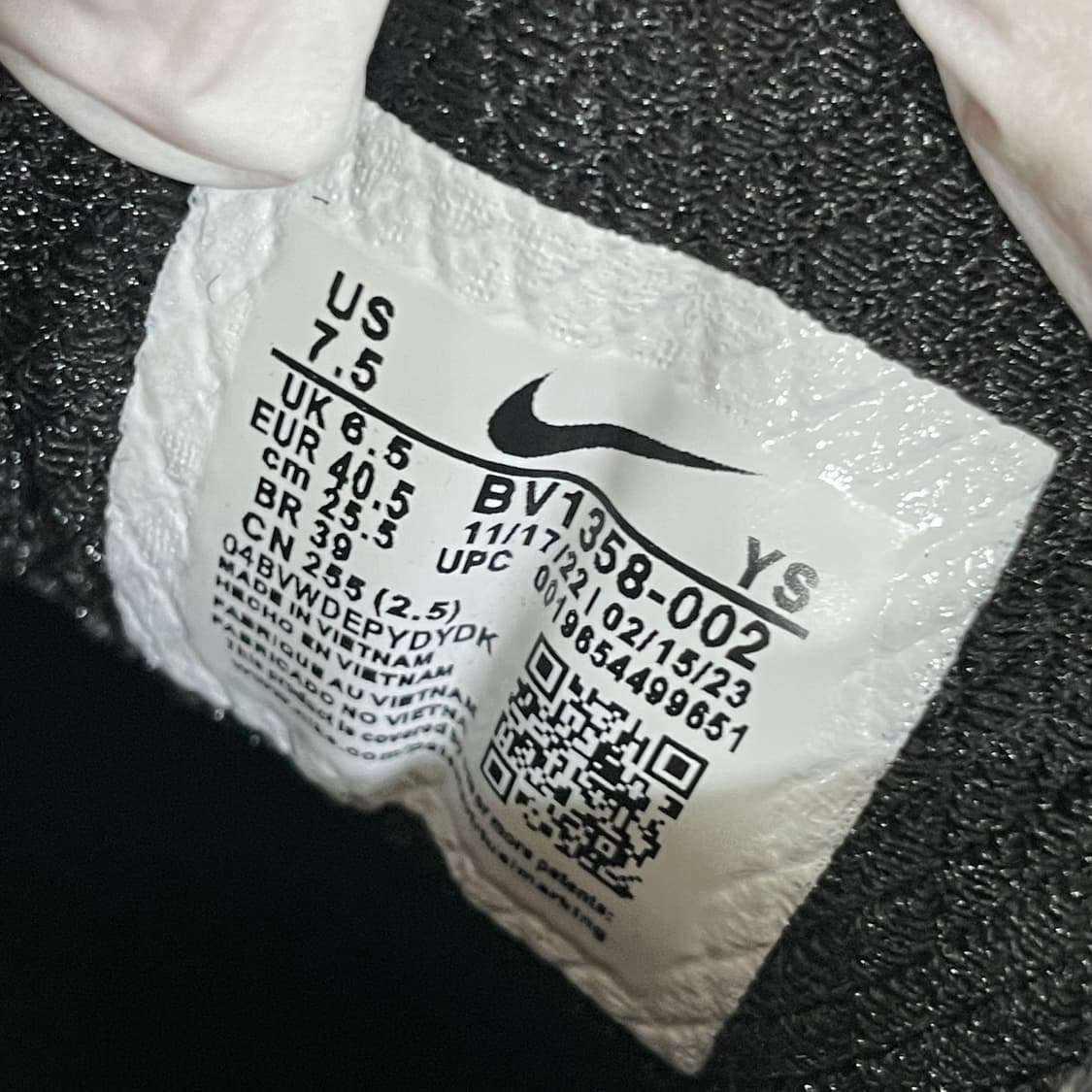 739) 나이키 줌 보메로5 SP 블랙 255mm 상품이미지8