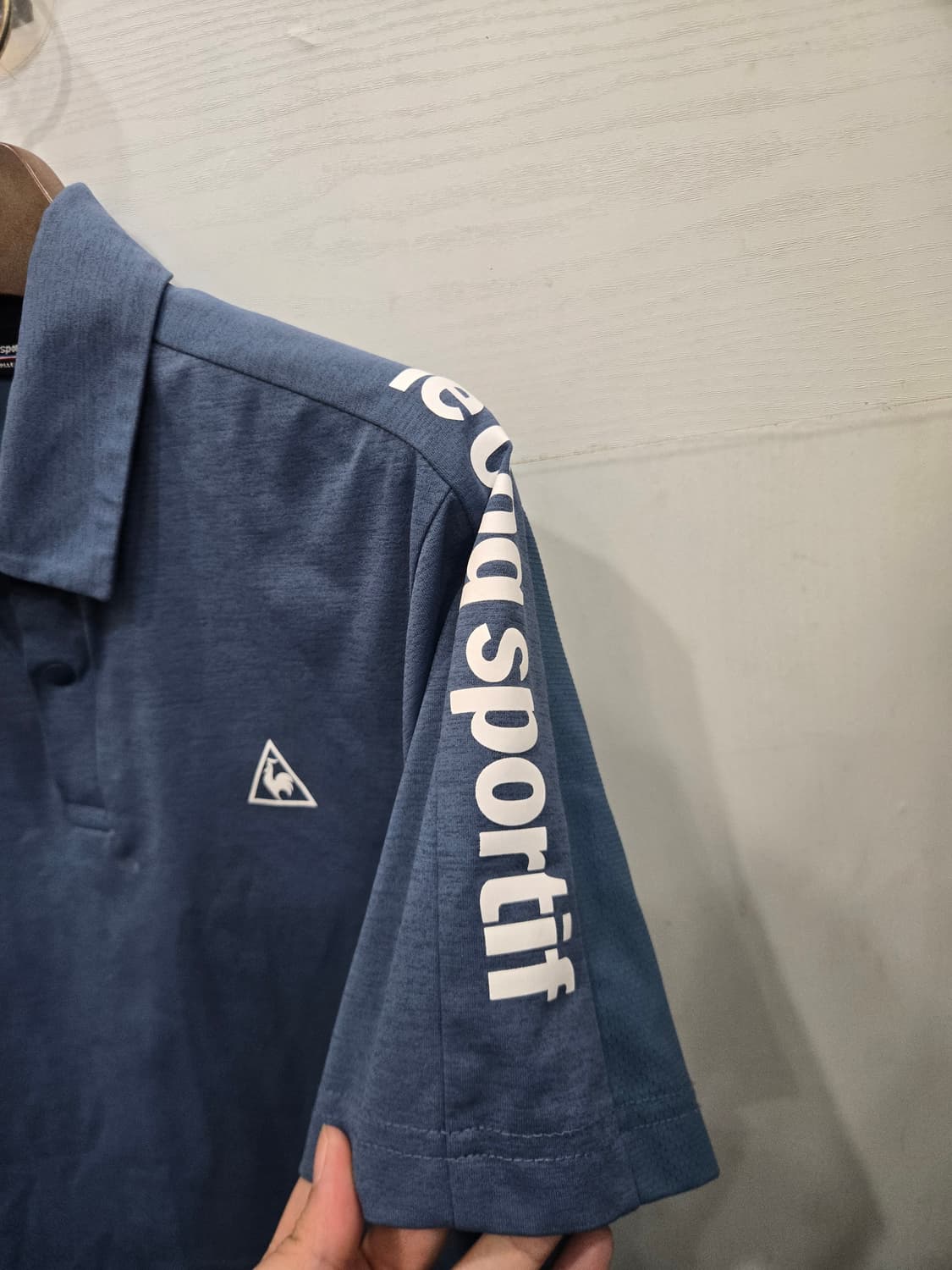 (M,95) le coq sportif 르꼬끄 카라 반팔티셔츠~ 팔옆로고 상품이미지4