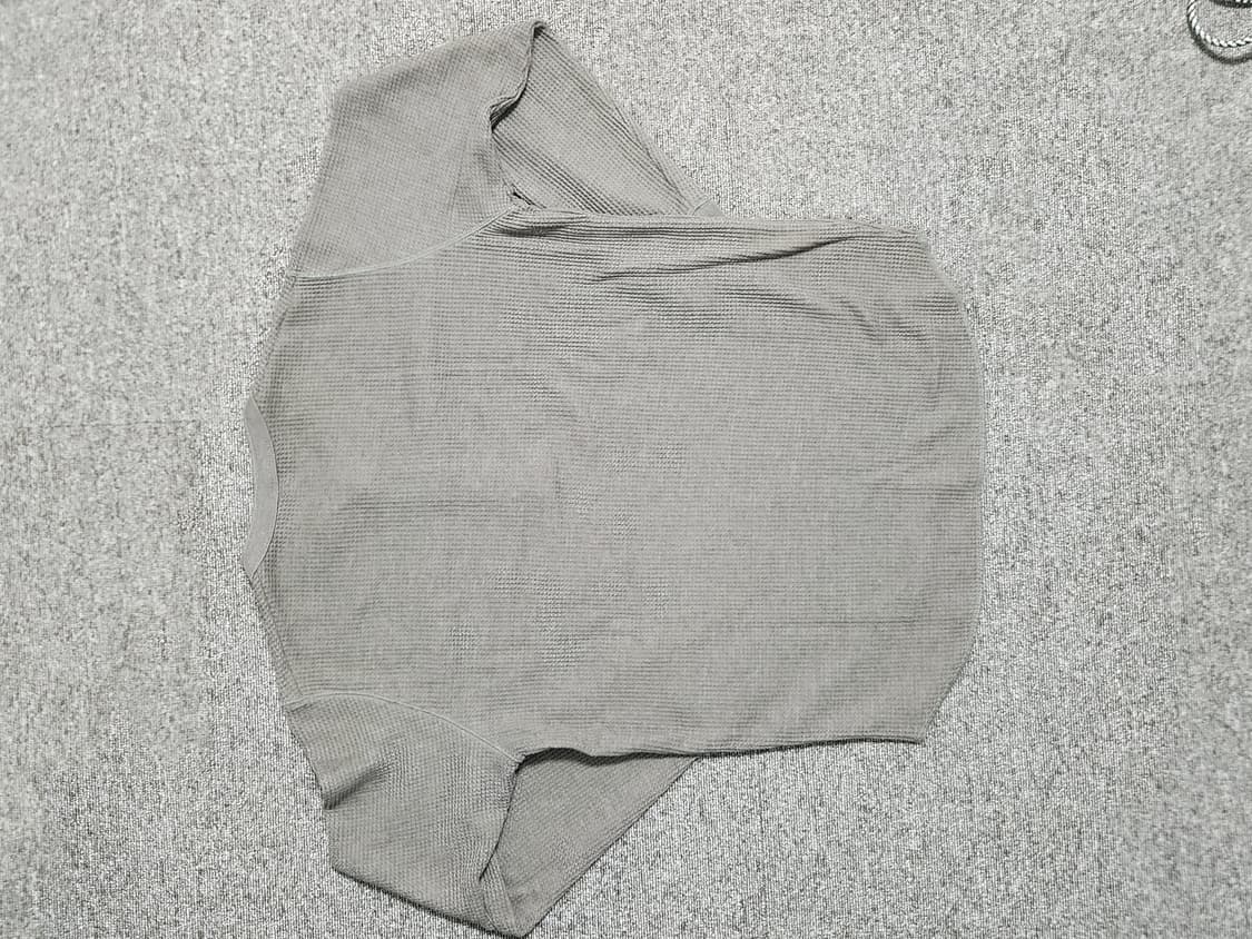 유니클로 와플 헨리넥 티셔츠 상품이미지3