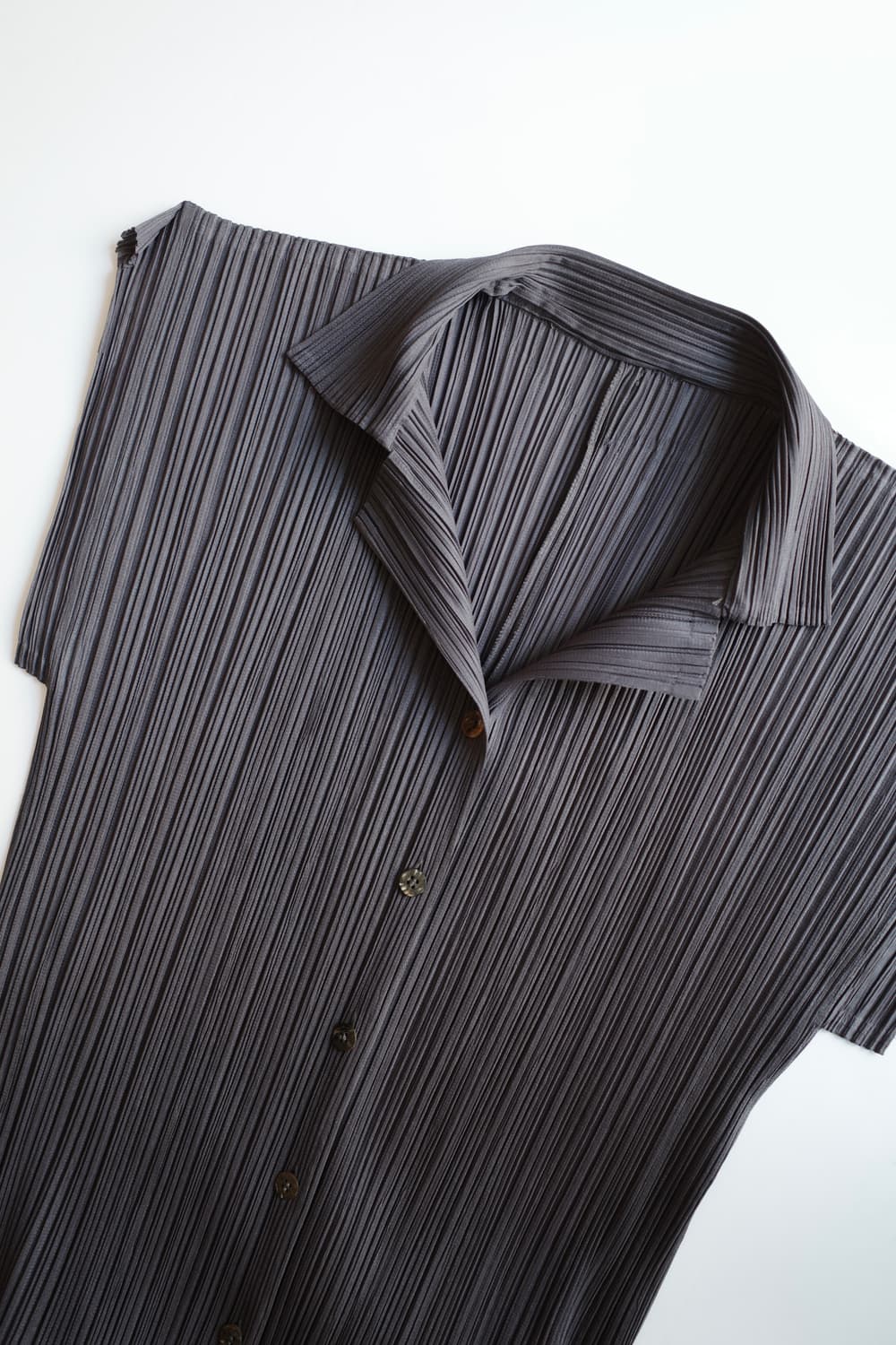 PLEATS PLEASE by 이세이 미야케 슬리브리스 탑 상품이미지1