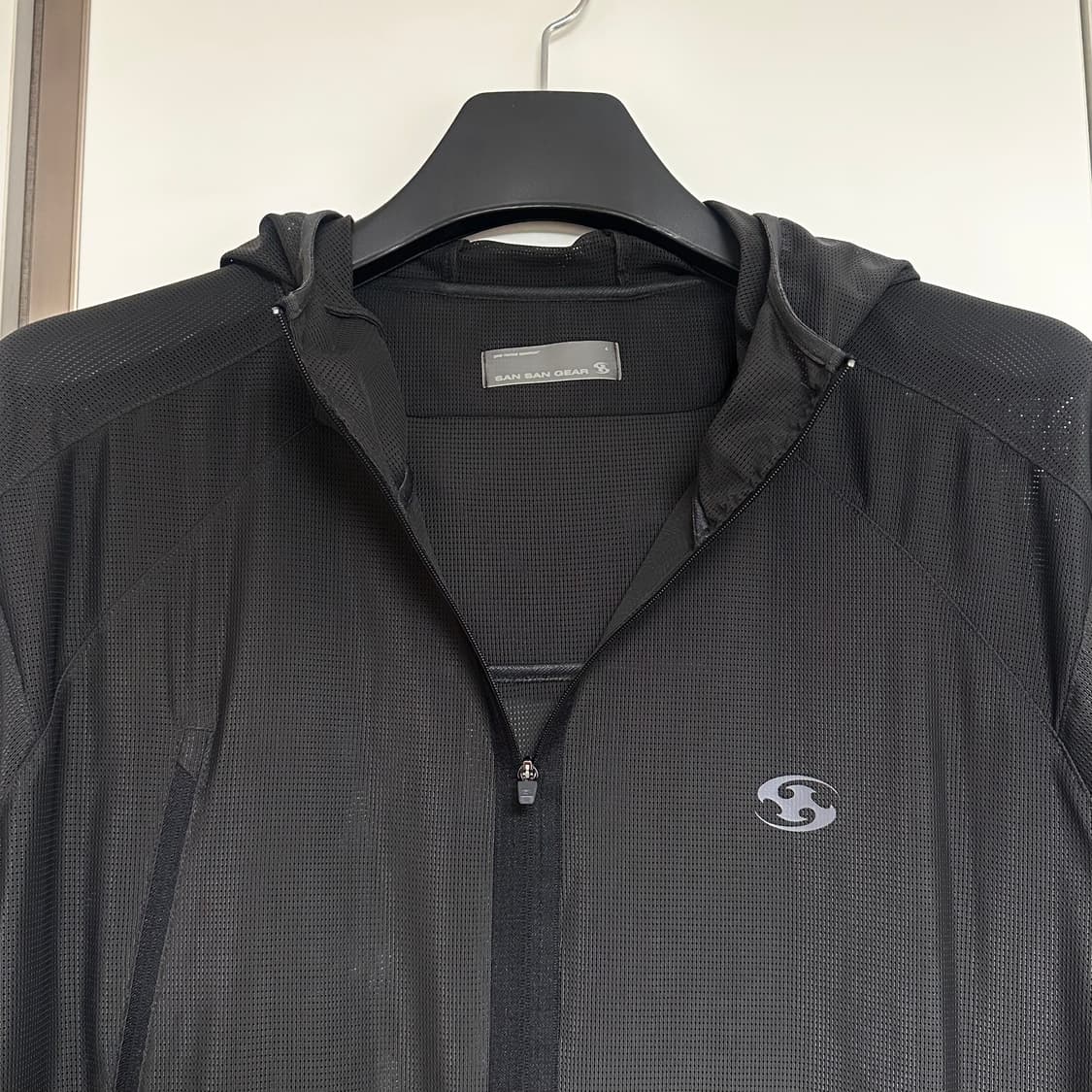 산산기어 지퍼 메쉬 자켓 블랙 - 24SS 4size 상품이미지5