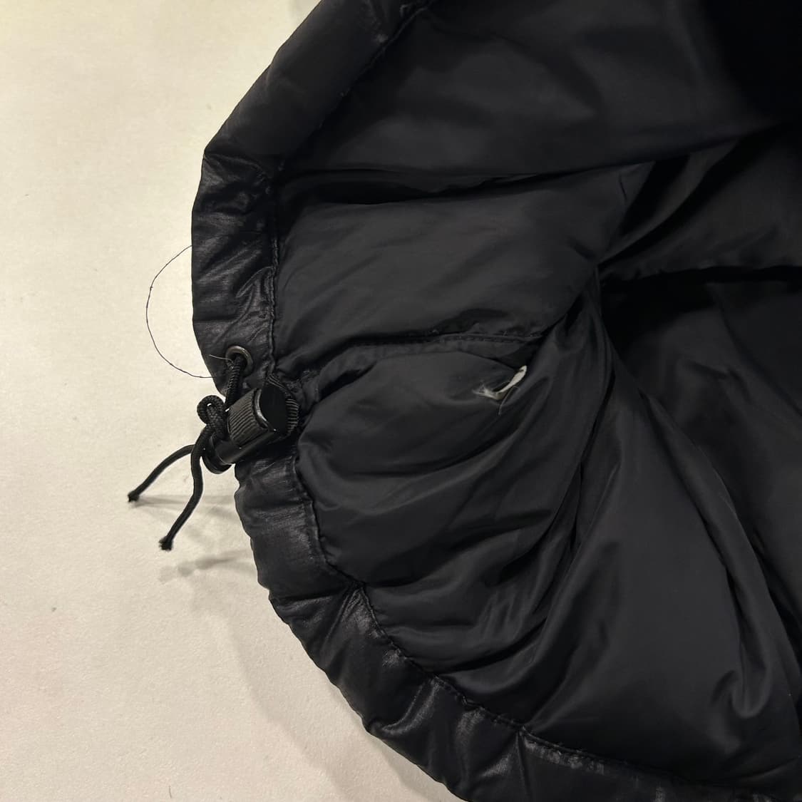 [100] 노스페이스 700 눕시 패딩 블랙 상품이미지8