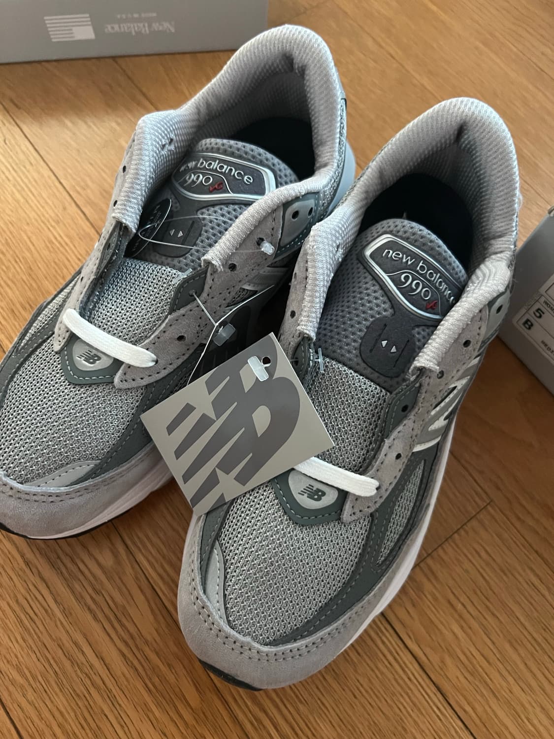 뉴발란스 990v6 220사이즈 상품이미지1