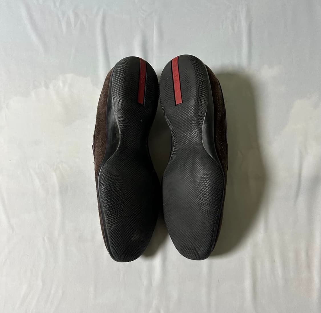 Prada sports suede dark brown loafers 상품이미지5