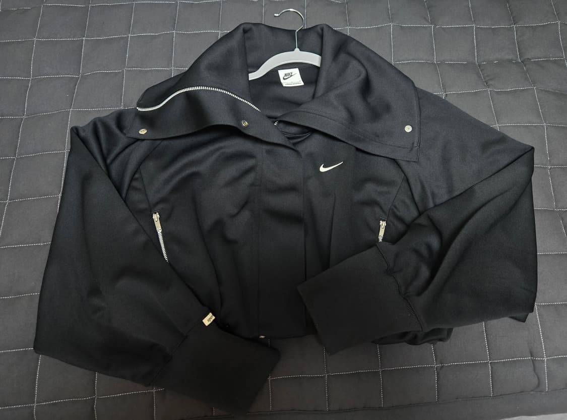 나이키NSW 크롭 트랙자켓 블랙L(95)사이즈 새상품급❤️‍🔥 상품이미지3