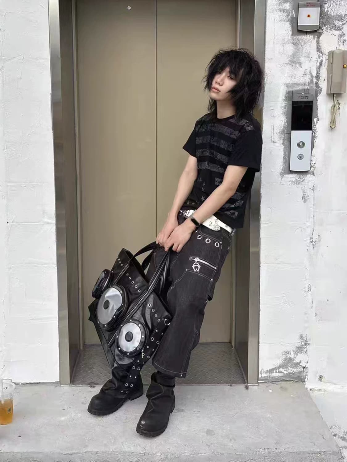 Vintage mood 오피움 스타일 반팔티  상품이미지5