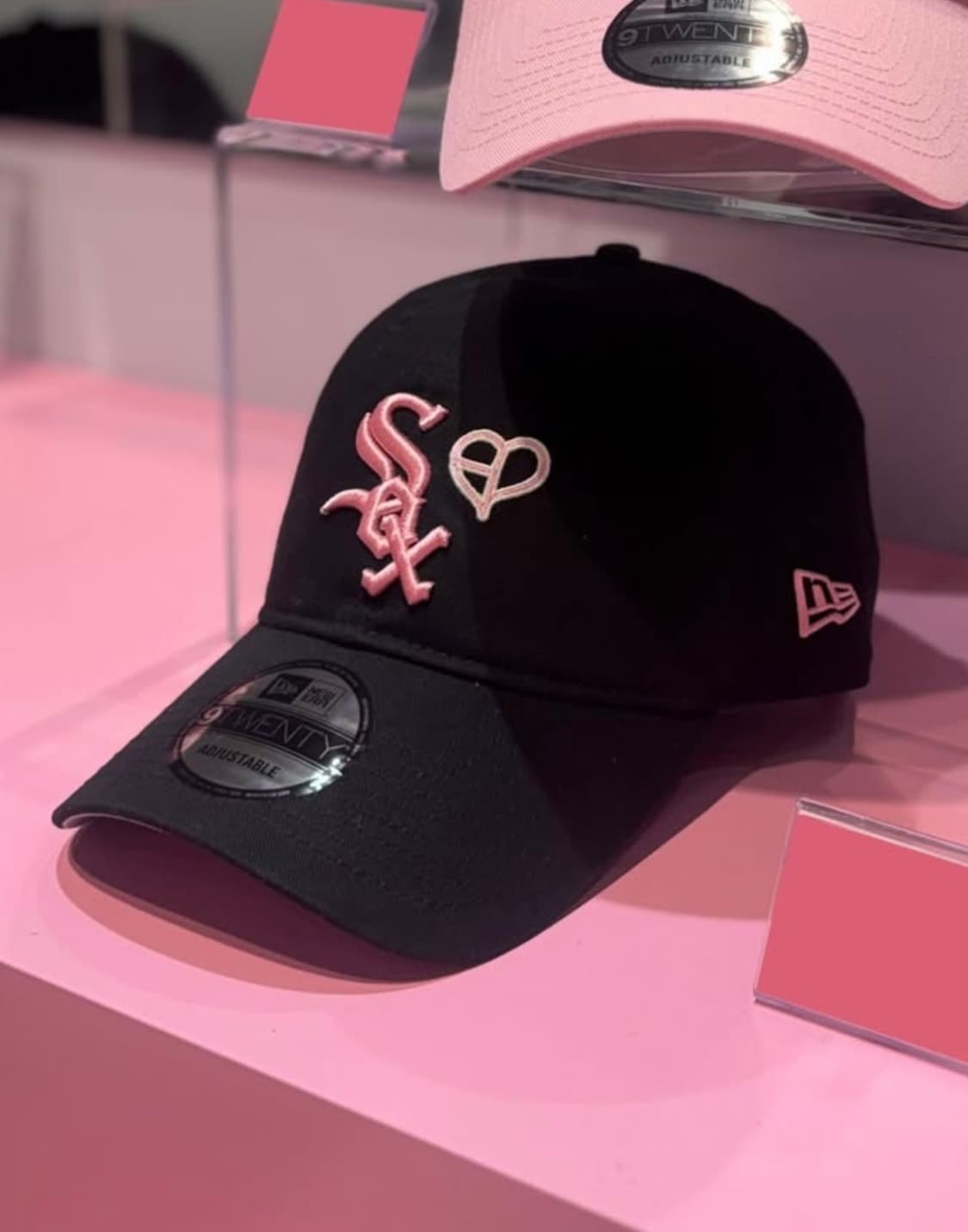 블랙핑크 X LA 다져스 볼캡 구합니다  상품이미지3