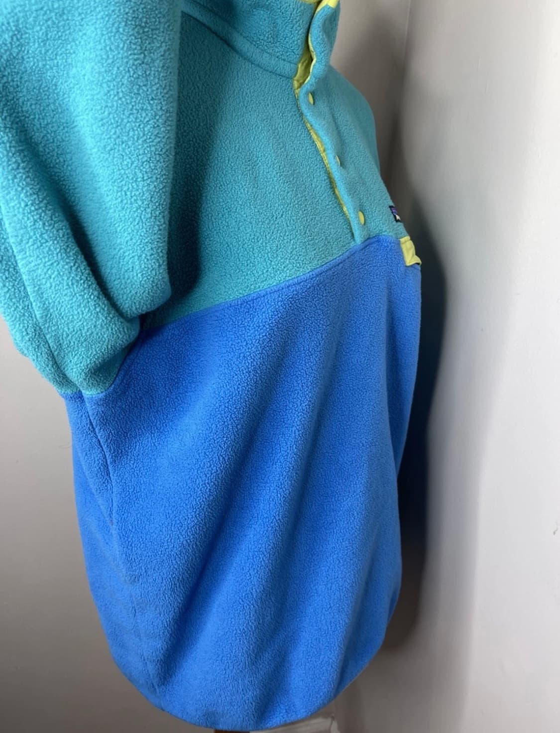 파타고니아 신칠라 스냅티 L / 민트 블루 네온 배색 (남성 95-100 상품이미지5