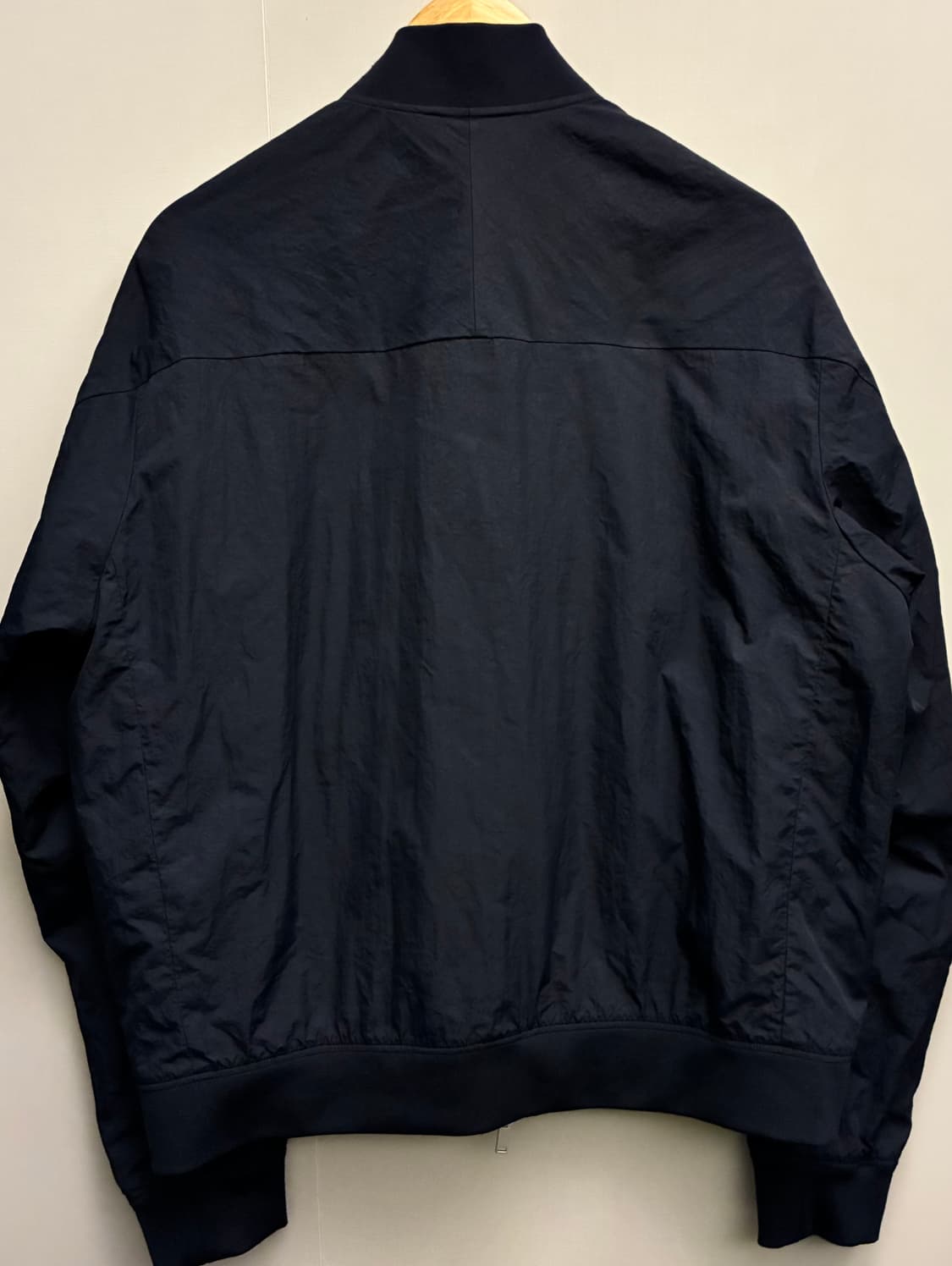 (L~XL)COS 코스 나일론 투웨이 테크니컬 봄버자켓 네이비 상품이미지2