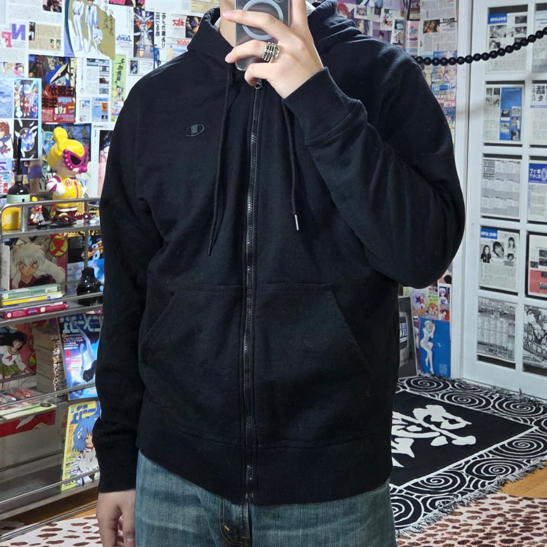 챔피온 오버핏 로고 패치 블랙 후드집업 상품이미지2