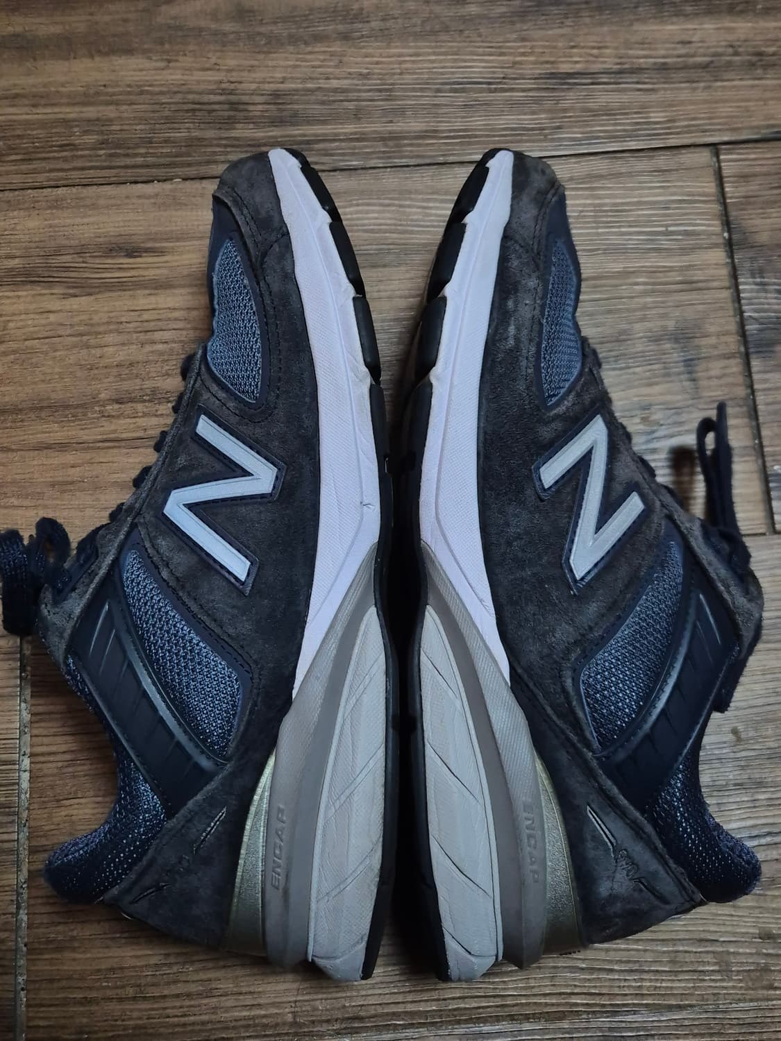 뉴발란스 990v5 네이비 275 2E 상품이미지2