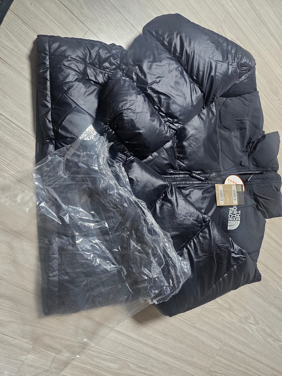 노스페이스 눕시 온 볼 자켓 블랙 상품이미지1