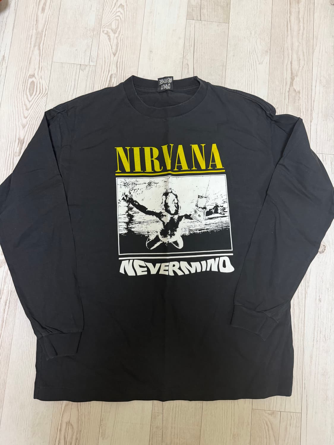 도넛리벤지 너바나 롱슬리브 상품이미지1